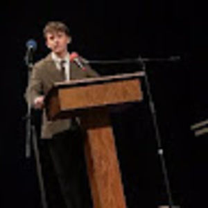 Meet your Posher, Cade